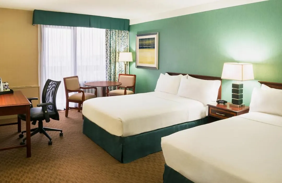 Holiday Inn Toronto - Yorkdale-1